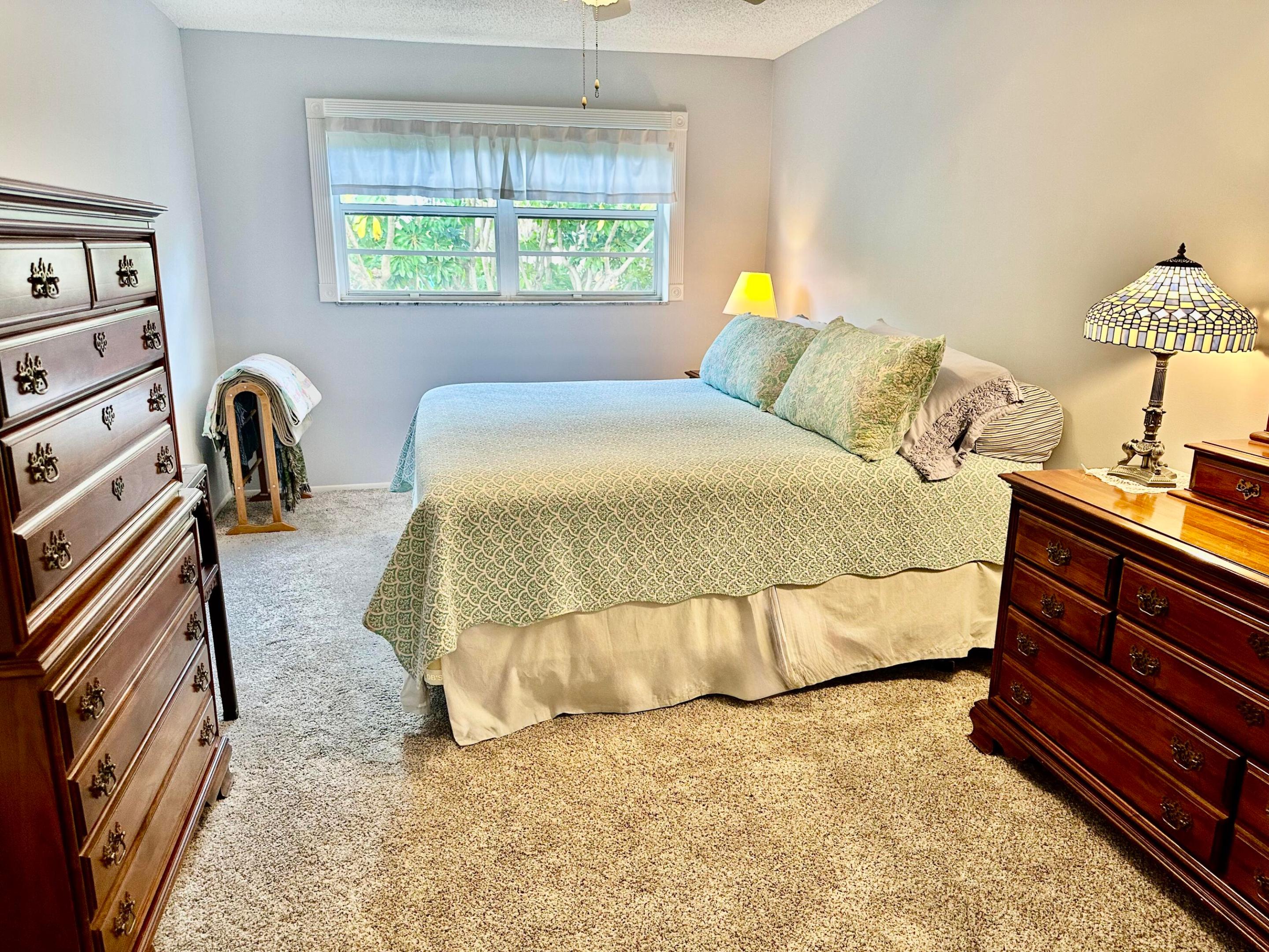 KINGSWOOD CONDO 3 - Residential