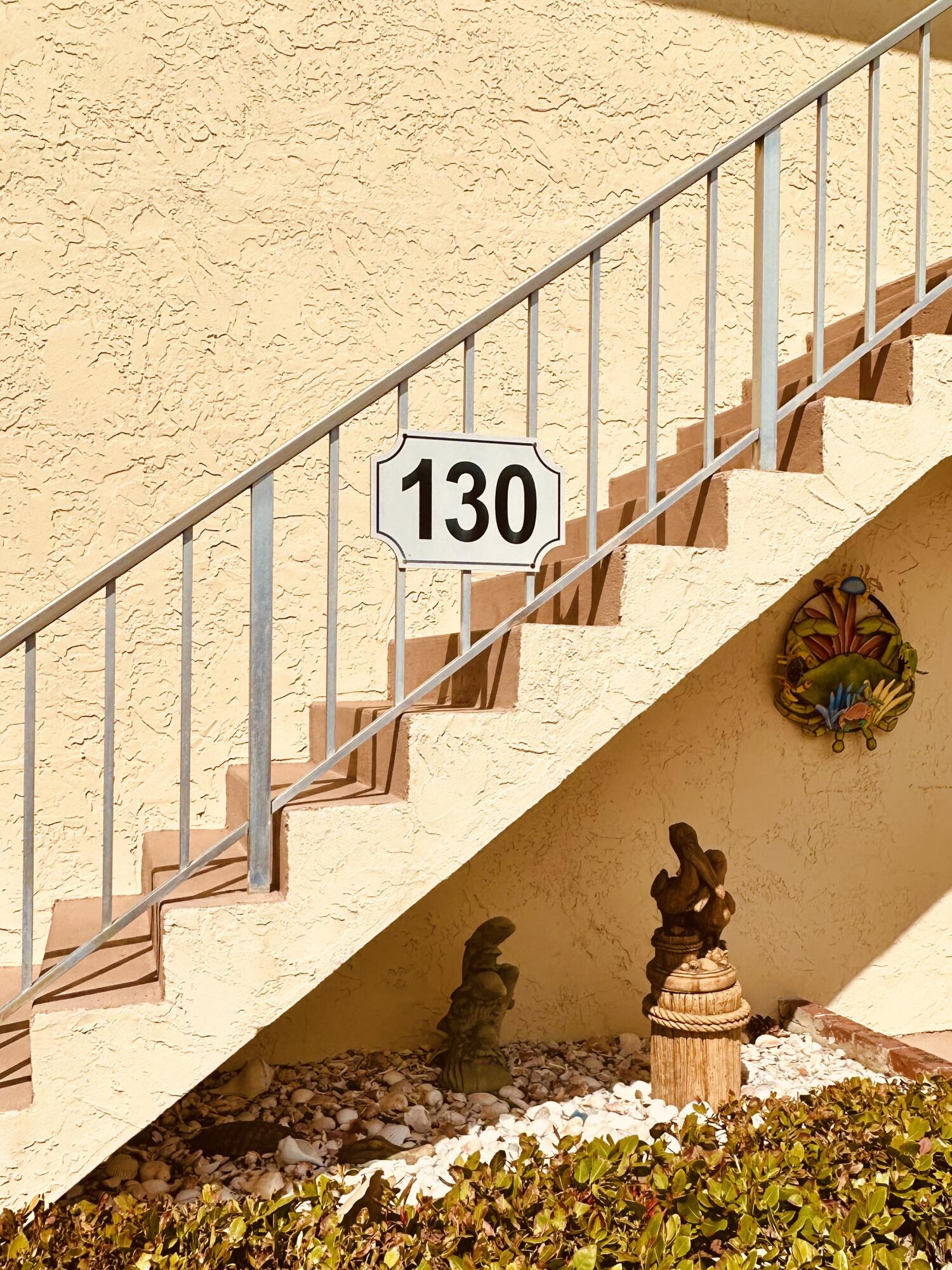 KINGSWOOD CONDO 3 - Residential