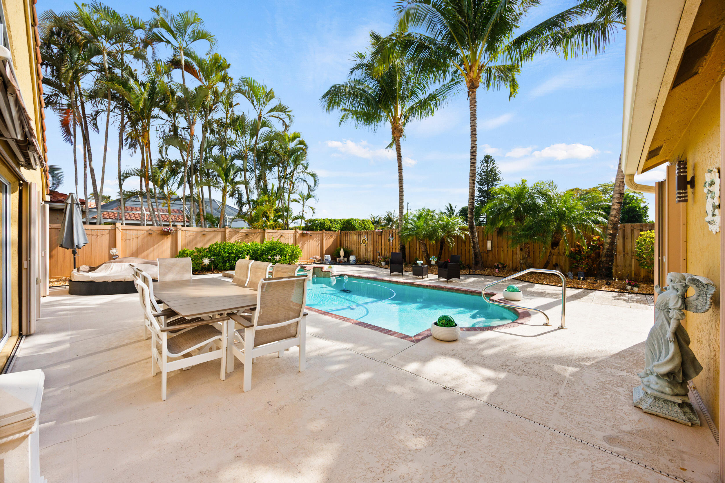 RAINBOW LAKES TR A - Residential