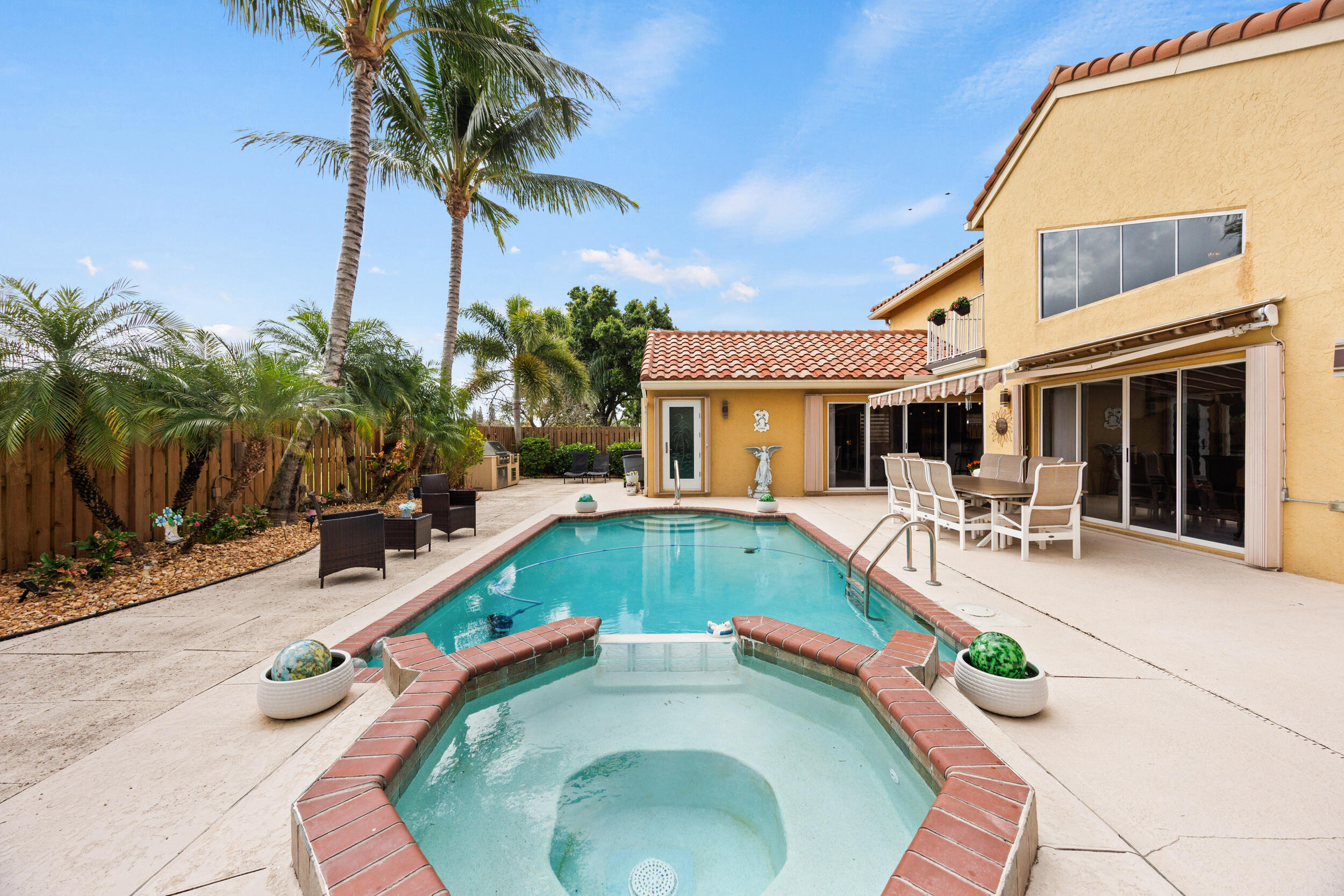 RAINBOW LAKES TR A - Residential