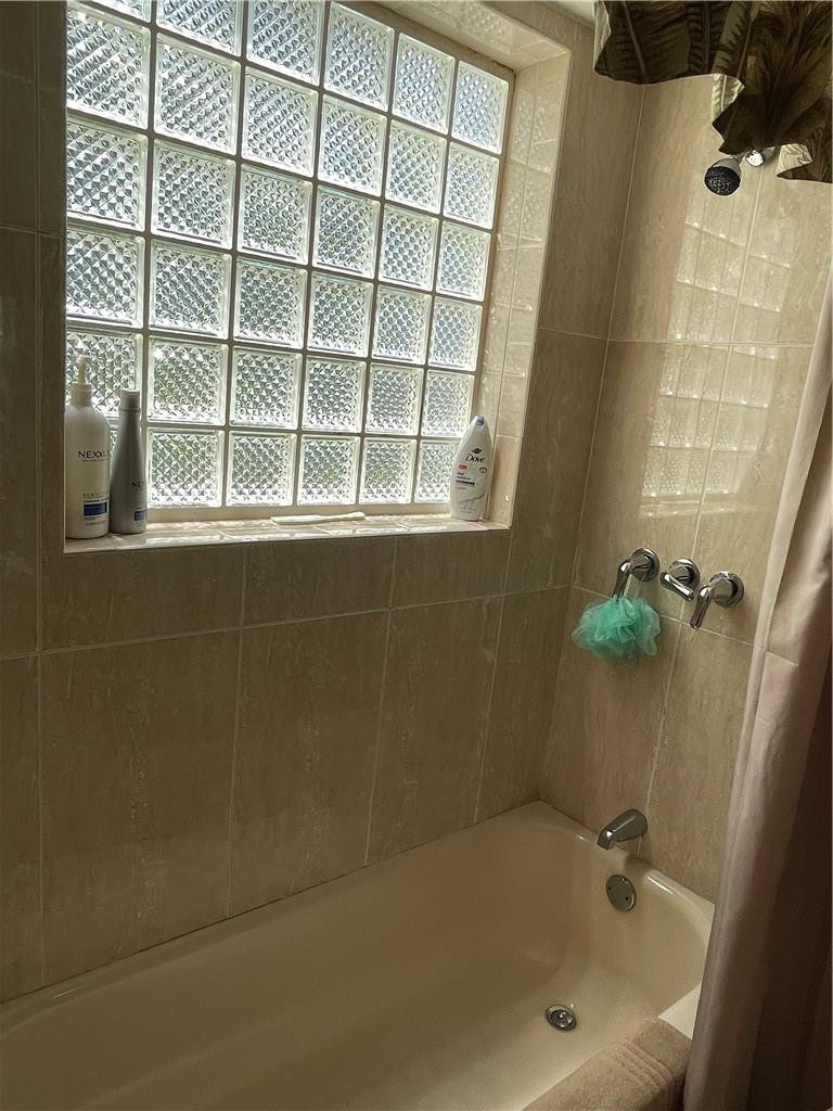 RANDALL TERRACE - Residential