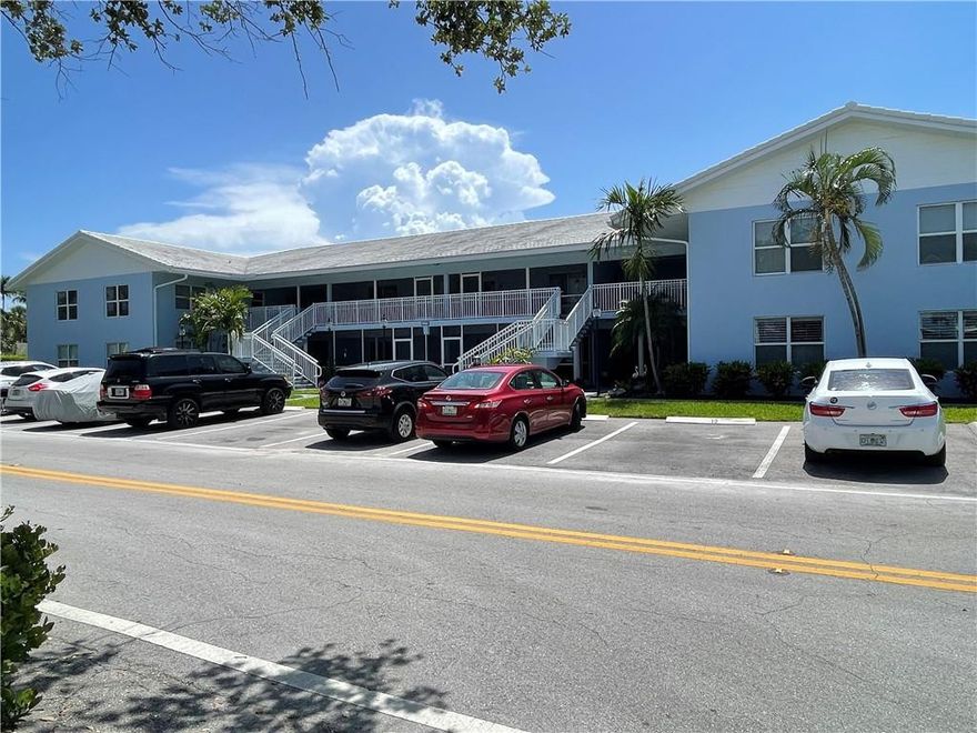 Owner Ready to Sell..... 1st Floor unit in the most desired Lighthouse Point Marina area, view yachts outside your front door. Ocean & ICW breezes,  New roof (2017), 50 year concrete restoration; new railings, gutters & paint (2019),  fully funded reserves, Impact windows/doors, custom blinds, W/D in unit, huge 22x12 screened patio.  Don't miss out on this condo!!