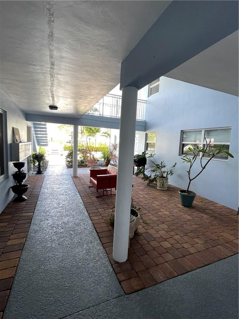 RANDALL TERRACE - Residential