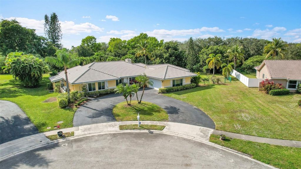 Photo of 22299 Solitude Drive, Boca Raton, FL 33428 (MLS # F10544999)