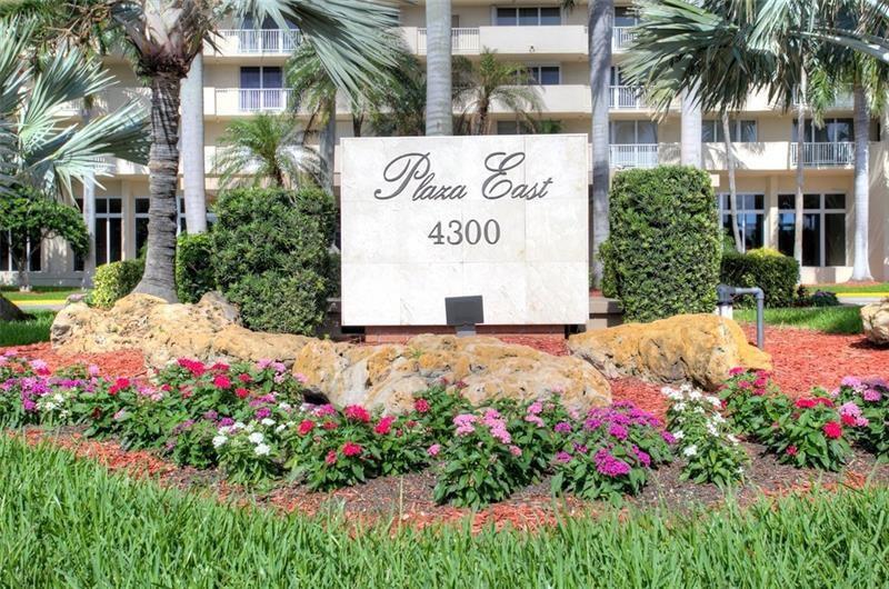 PLAZA EAST - Residential