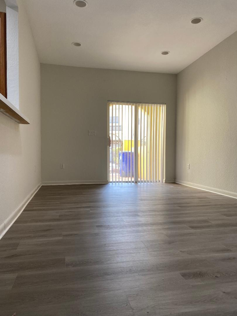 MERRICK PRESERVE - Residential Lease