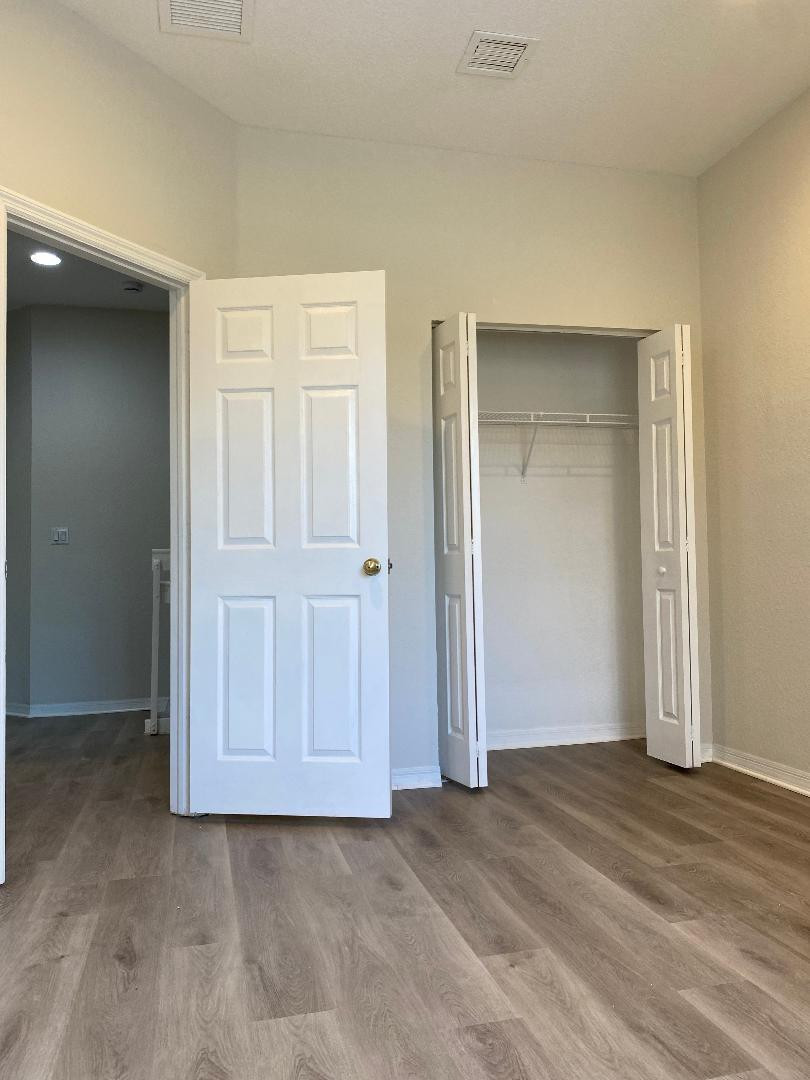 MERRICK PRESERVE - Residential Lease