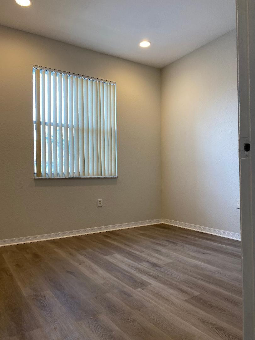 MERRICK PRESERVE - Residential Lease