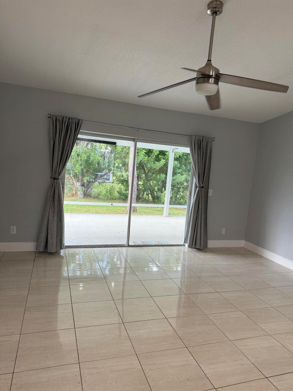 PORT ST LUCIE SECTION 30 - Residential