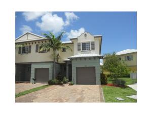 BEAUTIFUL 2 BED 2 BATH PLUS DEN AND A GARAGE. GATED COMMUNITY.Close to clubhouse and community pool, paver parking spaces in front of unit, open patio, backs to open green space.
