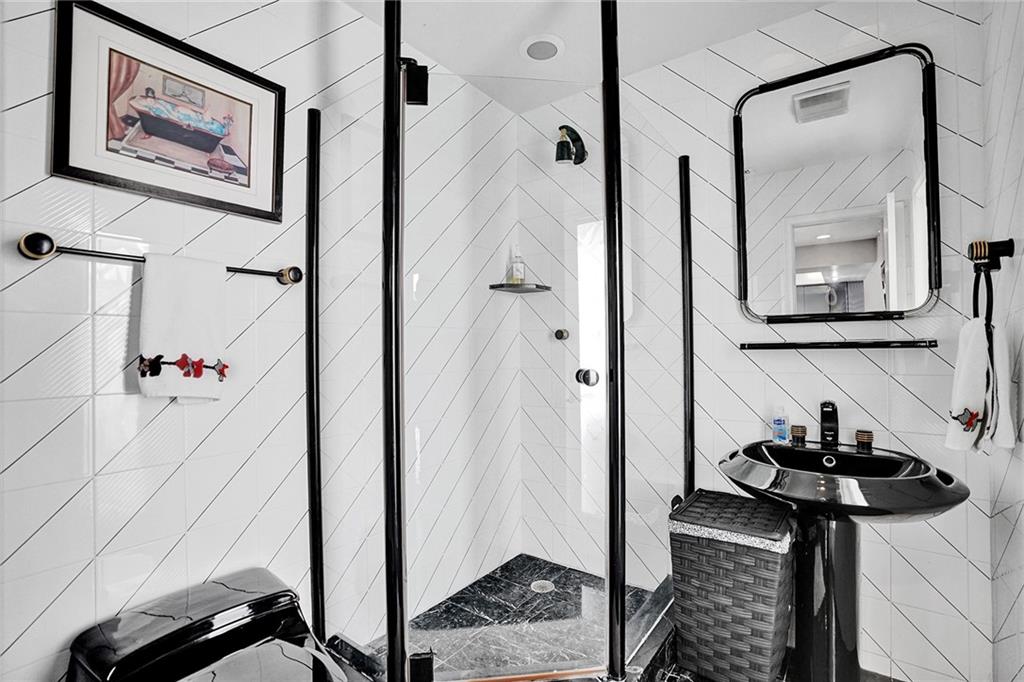THE LANDINGS - Residential