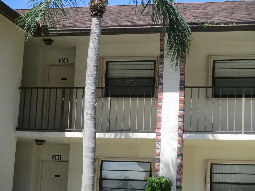 Photo of 23398 SW 57 Avenue #306, Boca Raton, FL 33428 (MLS # B26040893)