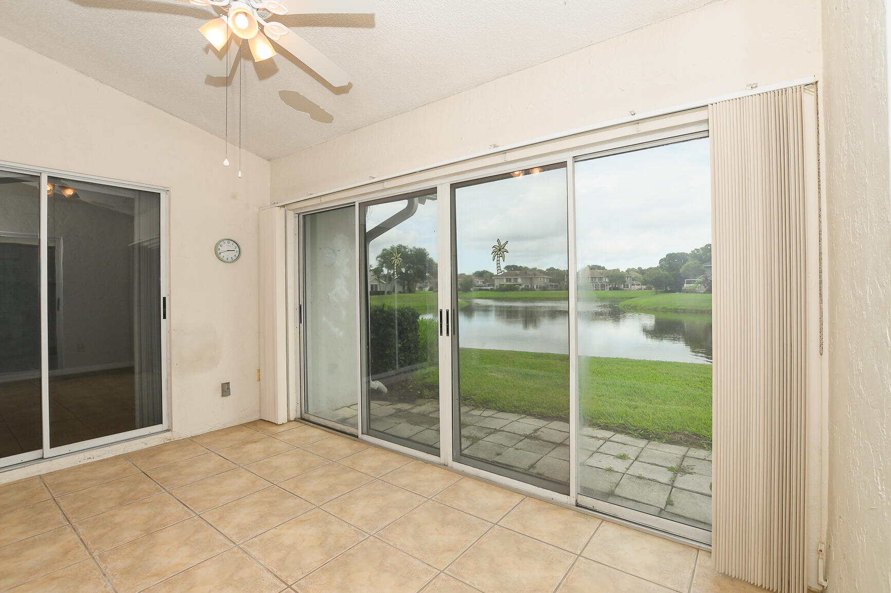 VILLAS AT SUNSET TRACE AT MARTIN DOWNS (AKA MARTIN - Residential