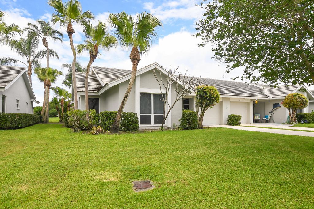 Photo of 3365 SW Villa Place, Palm City, FL 34990 (MLS # B26035470)