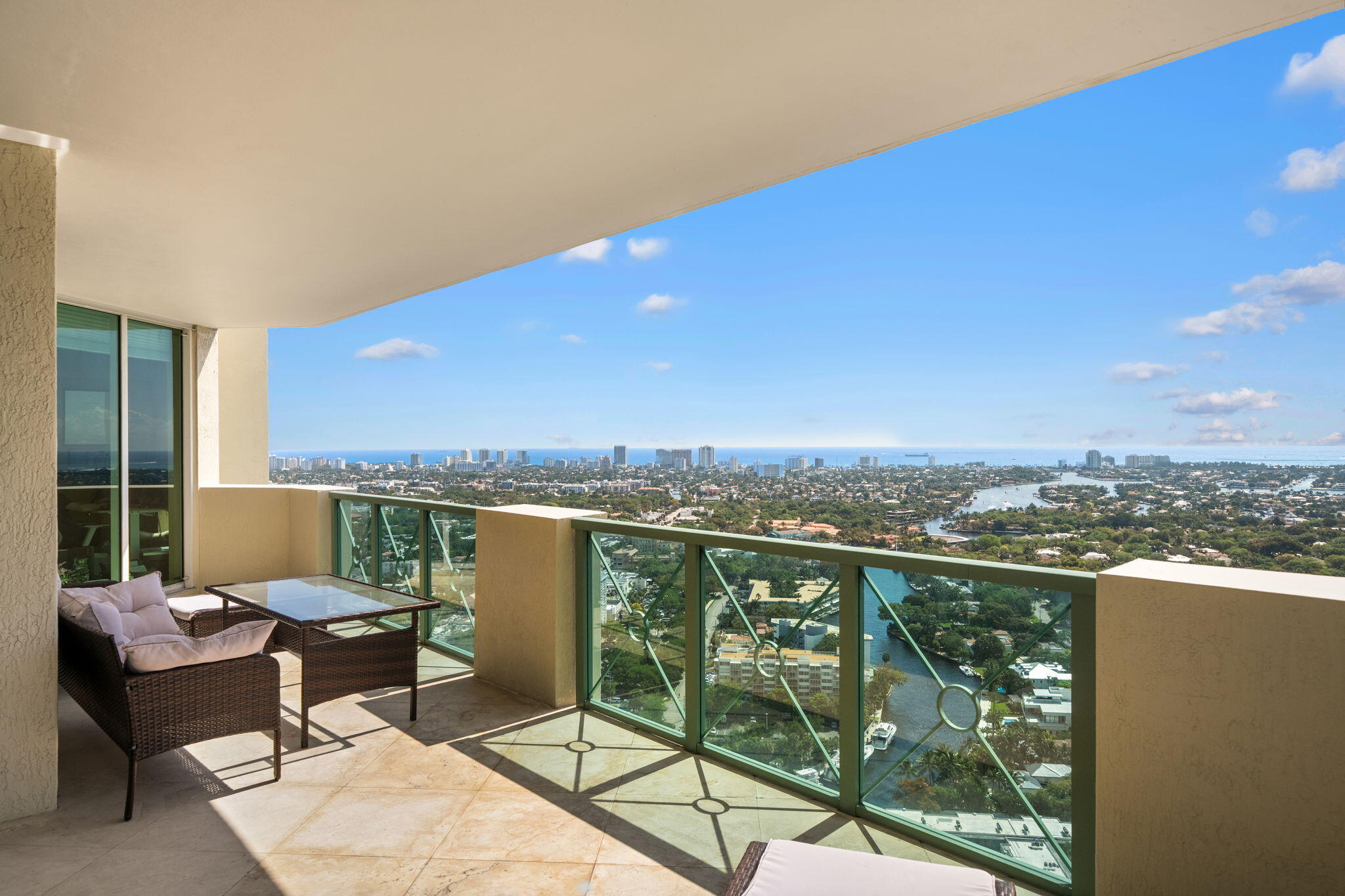 LAS OLAS GRAND CONDO - Residential