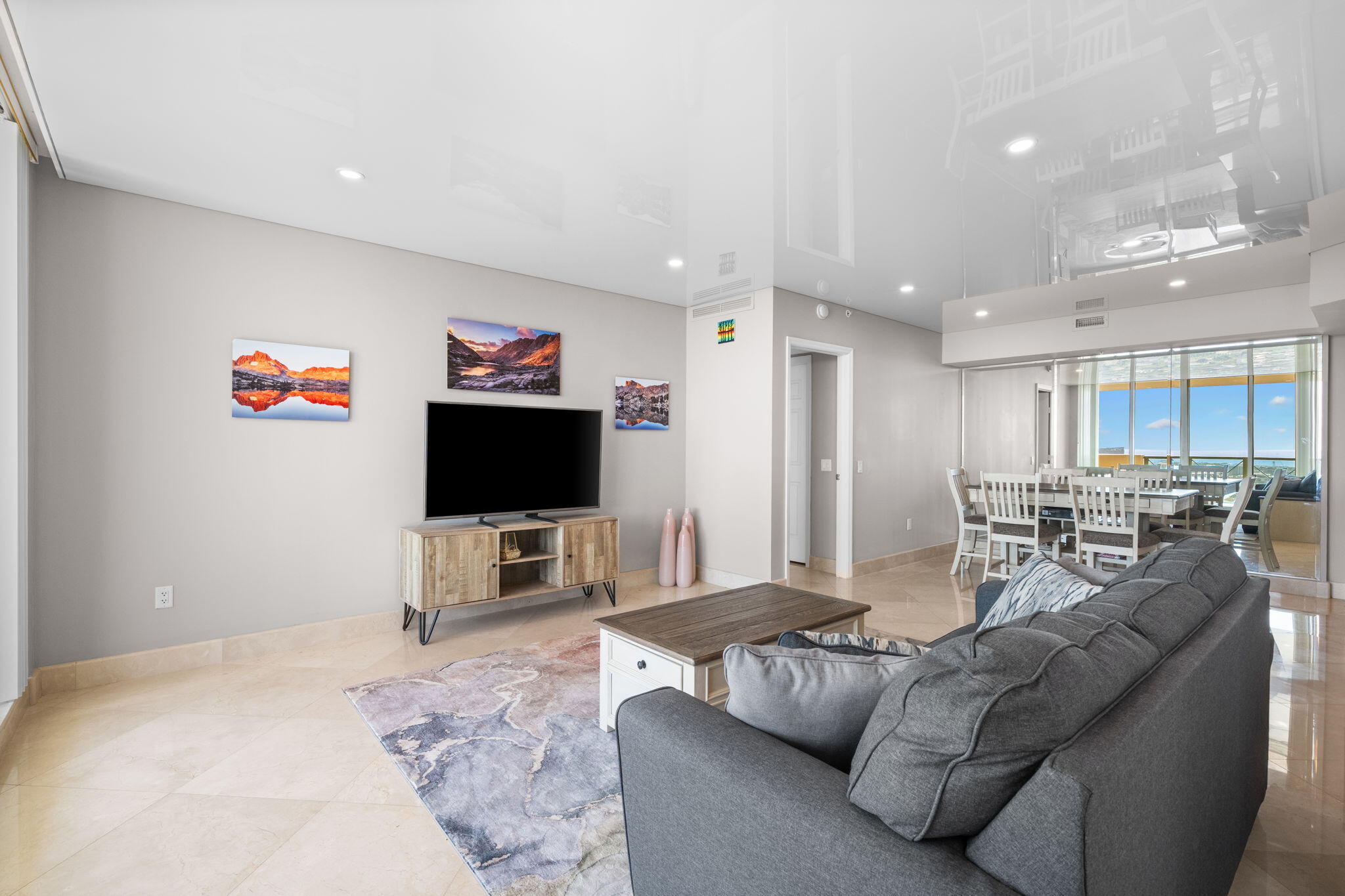 LAS OLAS GRAND CONDO - Residential