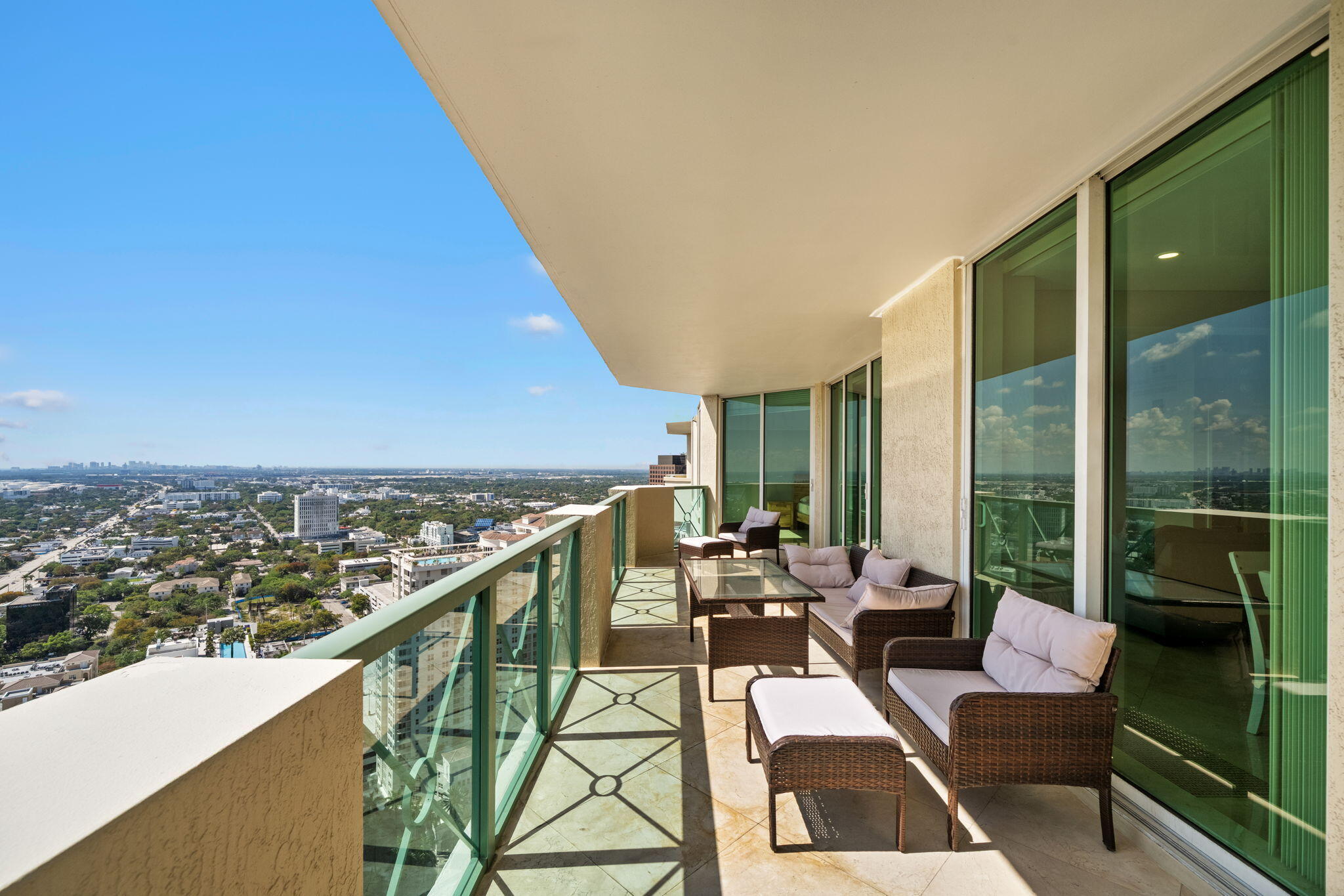 LAS OLAS GRAND CONDO - Residential