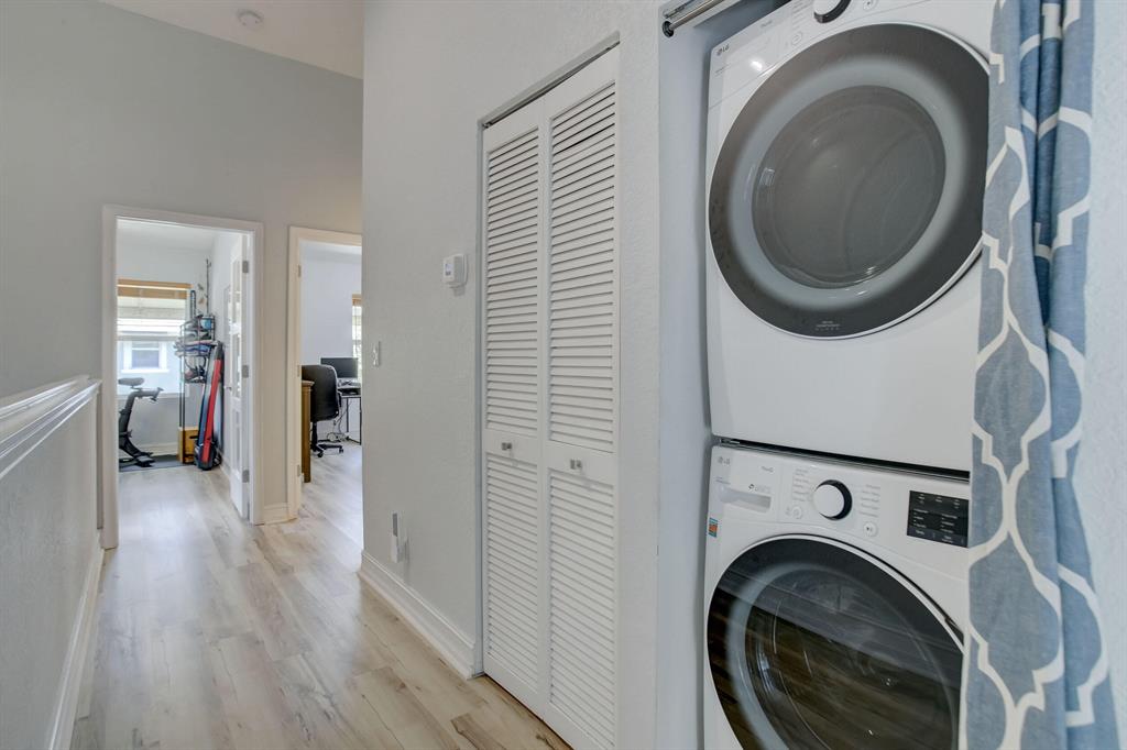 RIVER LANDINGS - Residential