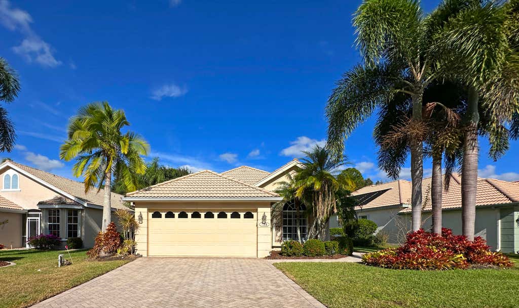 Photo of 788 SW Saint Croix Cove, Port Saint Lucie, FL 34986 (MLS # R11146530)