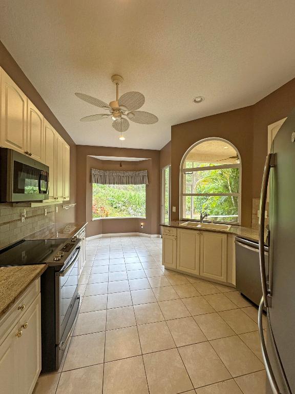 LAKE CHARLES - Residential