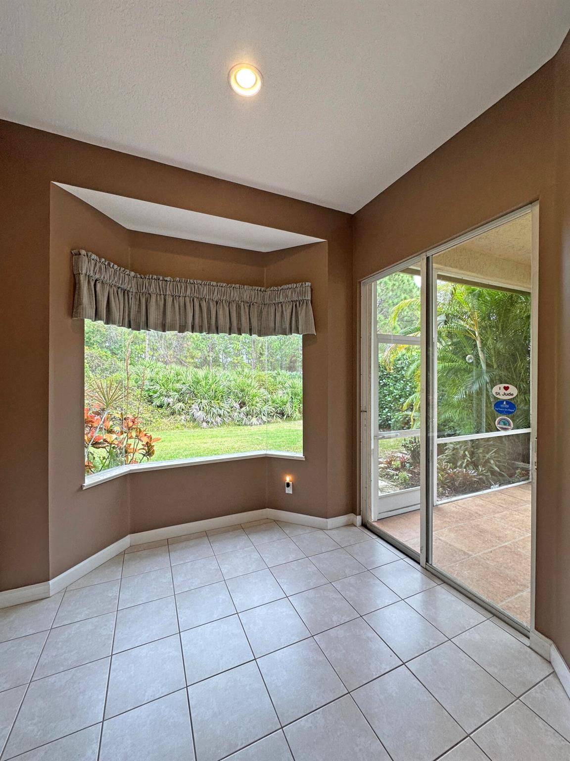 LAKE CHARLES - Residential