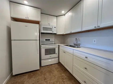 150 Ventnor J Unit 150, Deerfield Beach, FL MLS: F10505118