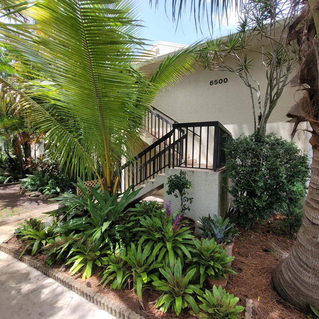 Photo of 6500 Chasewood Drive #A, Jupiter, FL 33458 (MLS # B26064789)