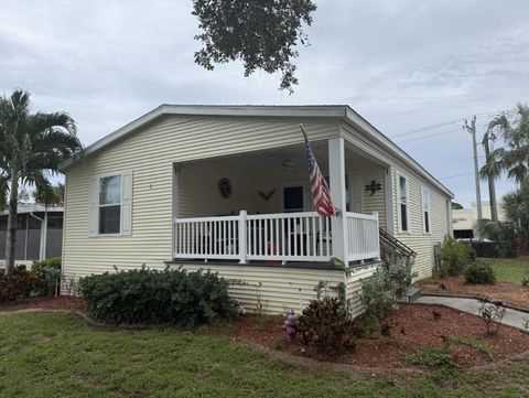 2555 Pga Blvd, Lot 5 Palm Beach Gardens FL 33410