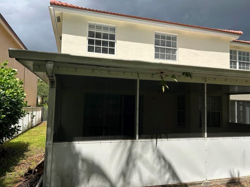 Bonaventure 82-43 B - Residential