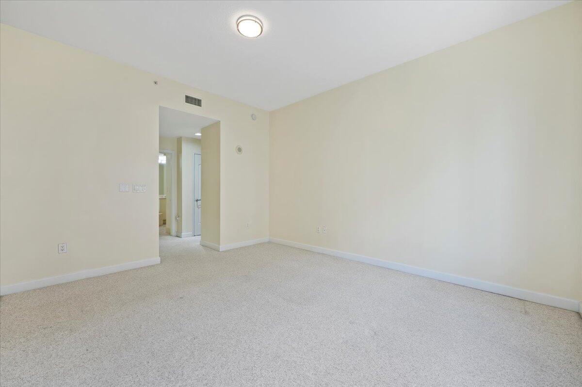 ONE CITY PLAZA CONDO - Residential