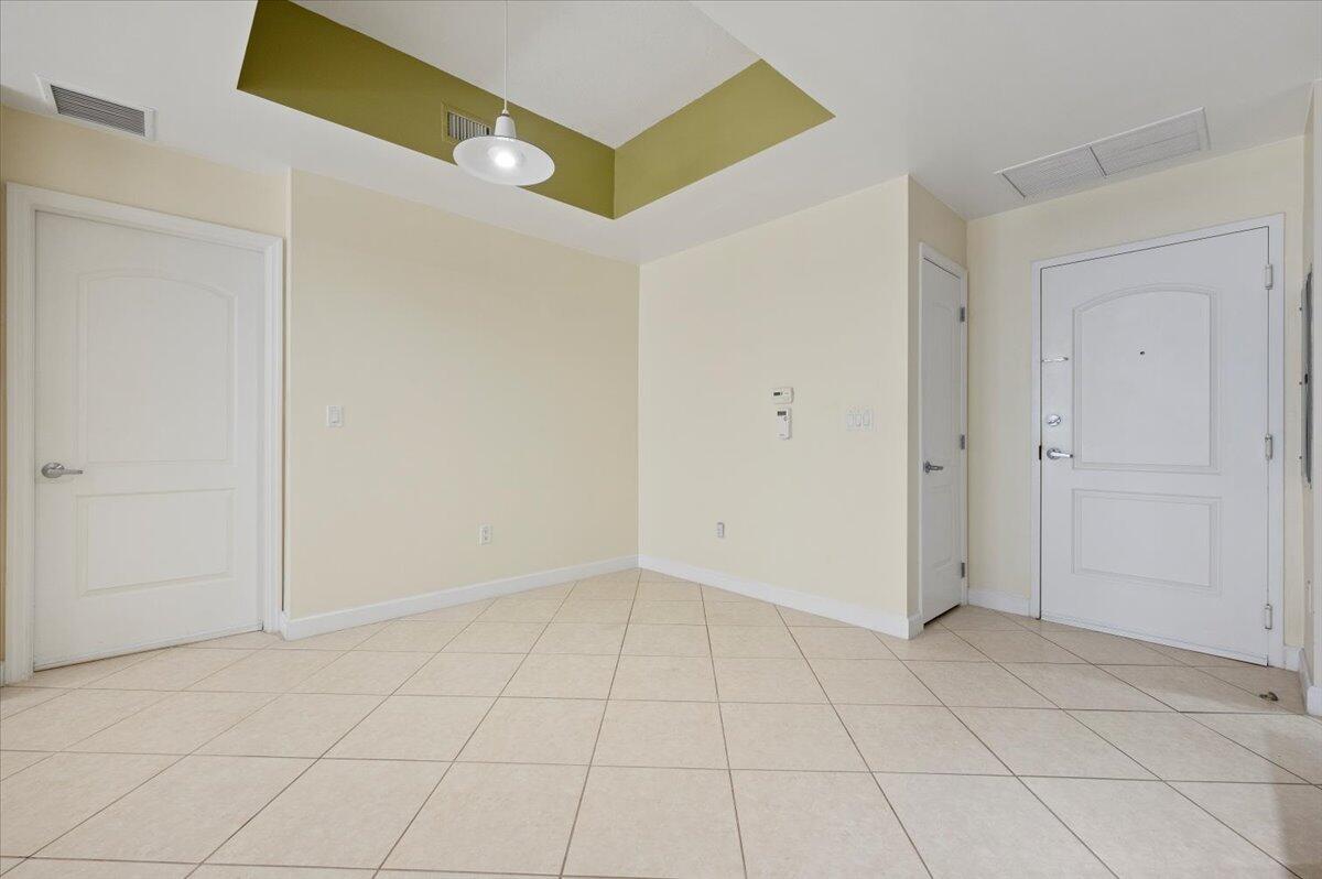 ONE CITY PLAZA CONDO - Residential