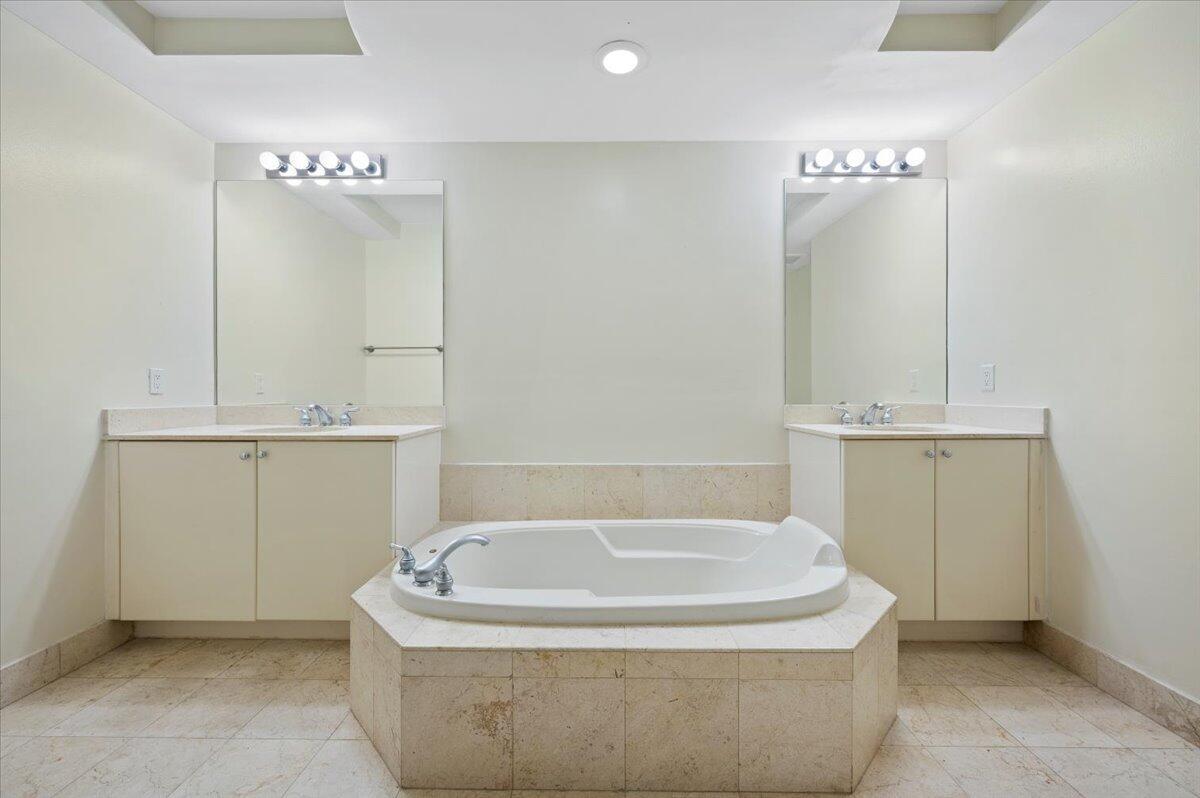 ONE CITY PLAZA CONDO - Residential