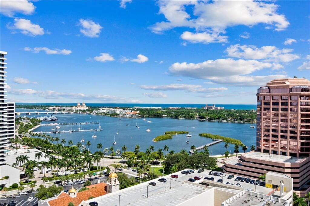 ONE CITY PLAZA CONDO - Residential