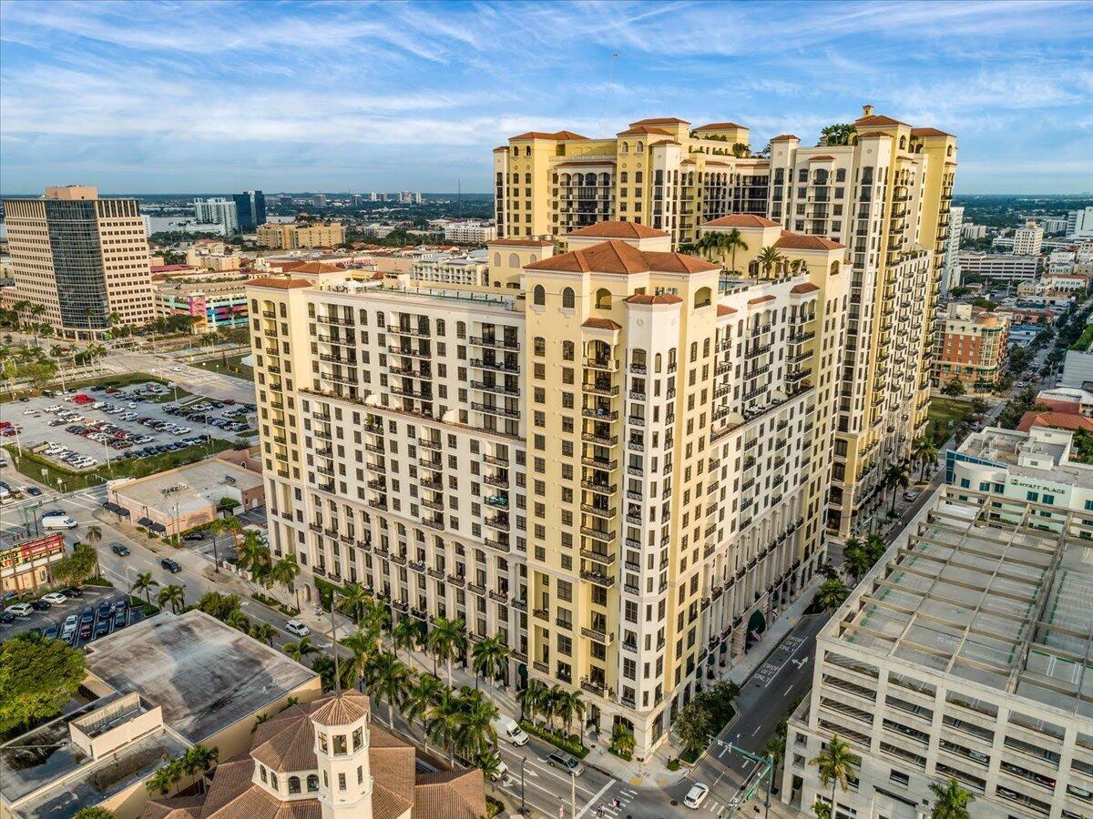 ONE CITY PLAZA CONDO - Residential