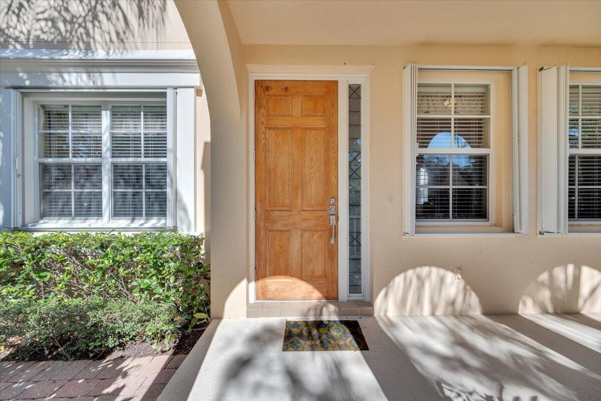 View photos, virtual tours, details... 8427 Arima Lane