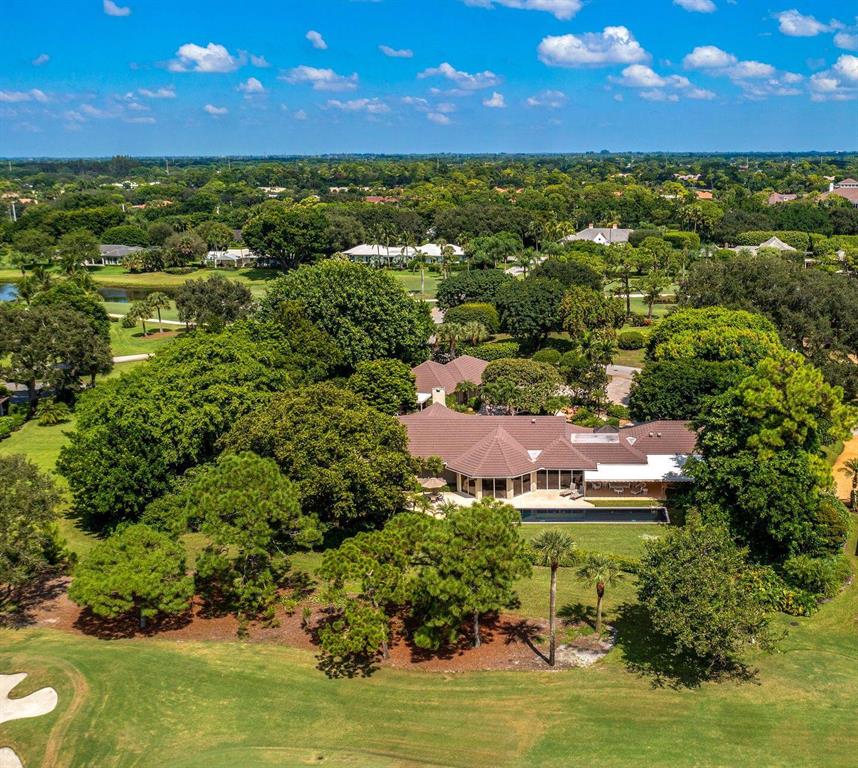 VILLAGE OF GOLF - Residential