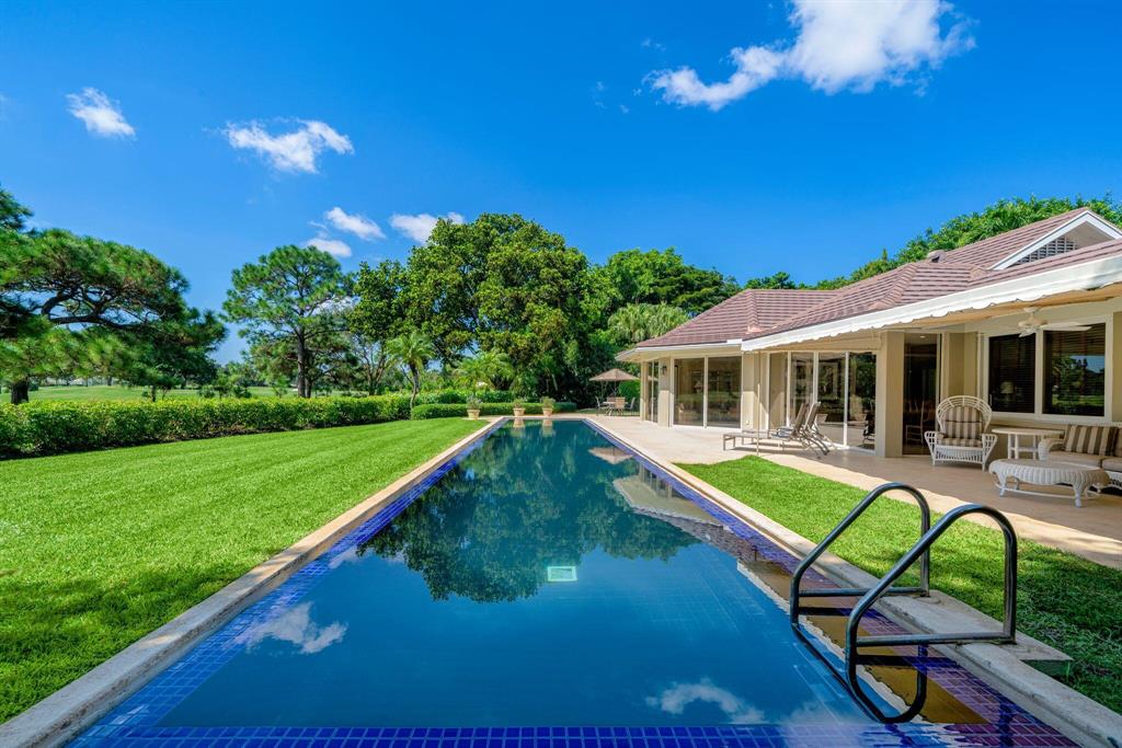 VILLAGE OF GOLF - Residential