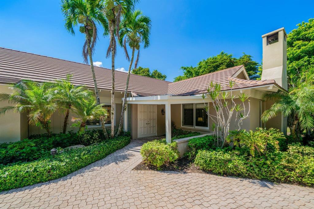 VILLAGE OF GOLF - Residential