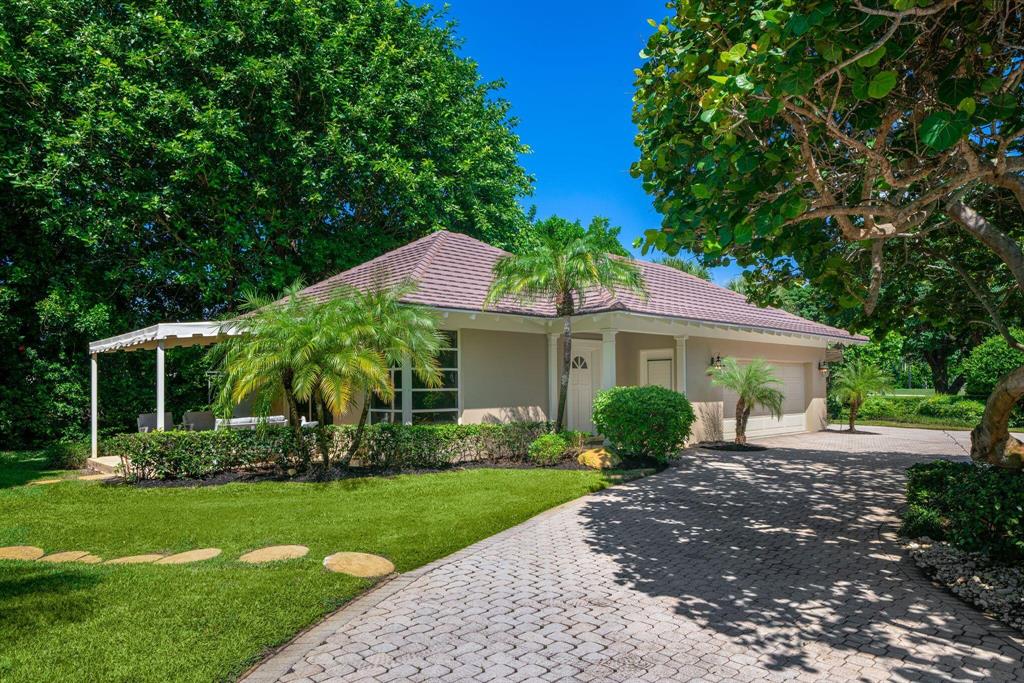 VILLAGE OF GOLF - Residential