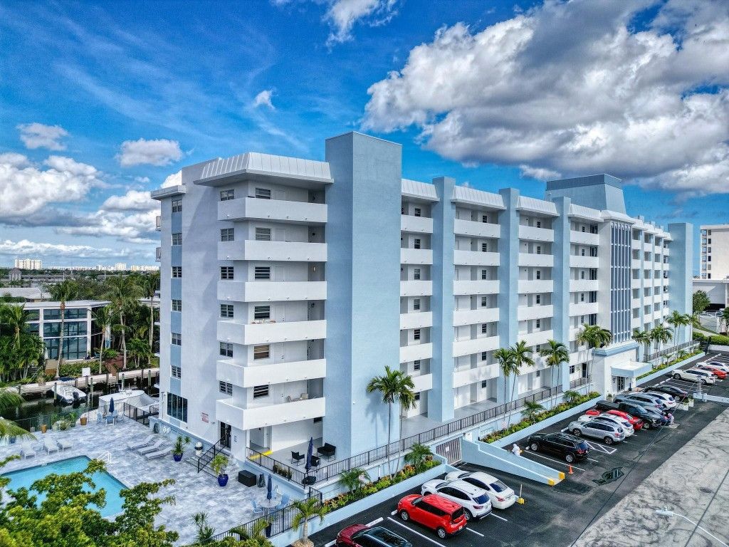 Photo of 3051 NE 48th Street #404, Fort Lauderdale, FL 33308 (MLS # F10540627)