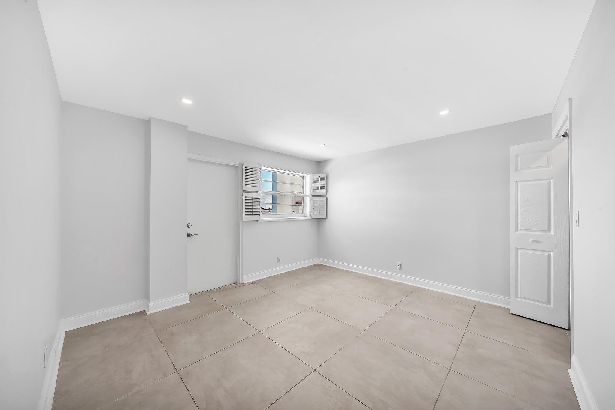 Ridgeview Towers Condo - Residential Lease