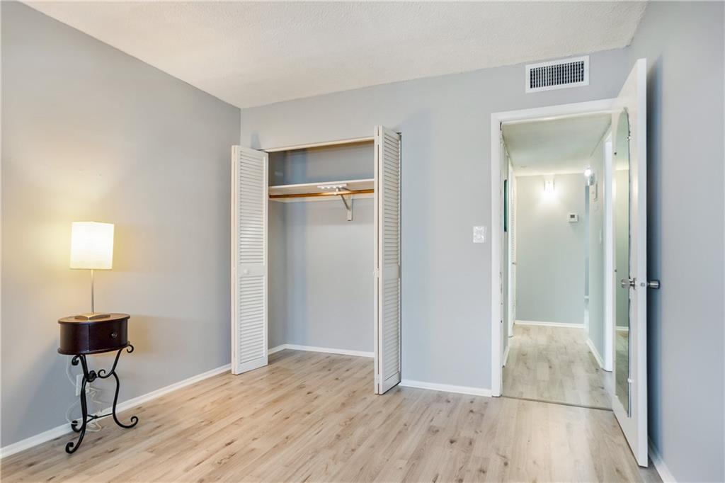 Beverly Hills Condominium - Residential