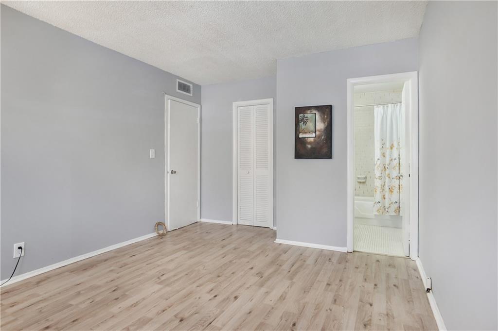 Beverly Hills Condominium - Residential