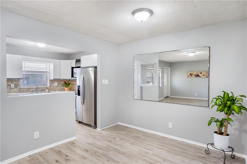 Beverly Hills Condominium - Residential