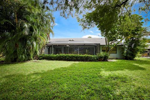 5663 Willow Creek Lane Delray Beach FL 33484