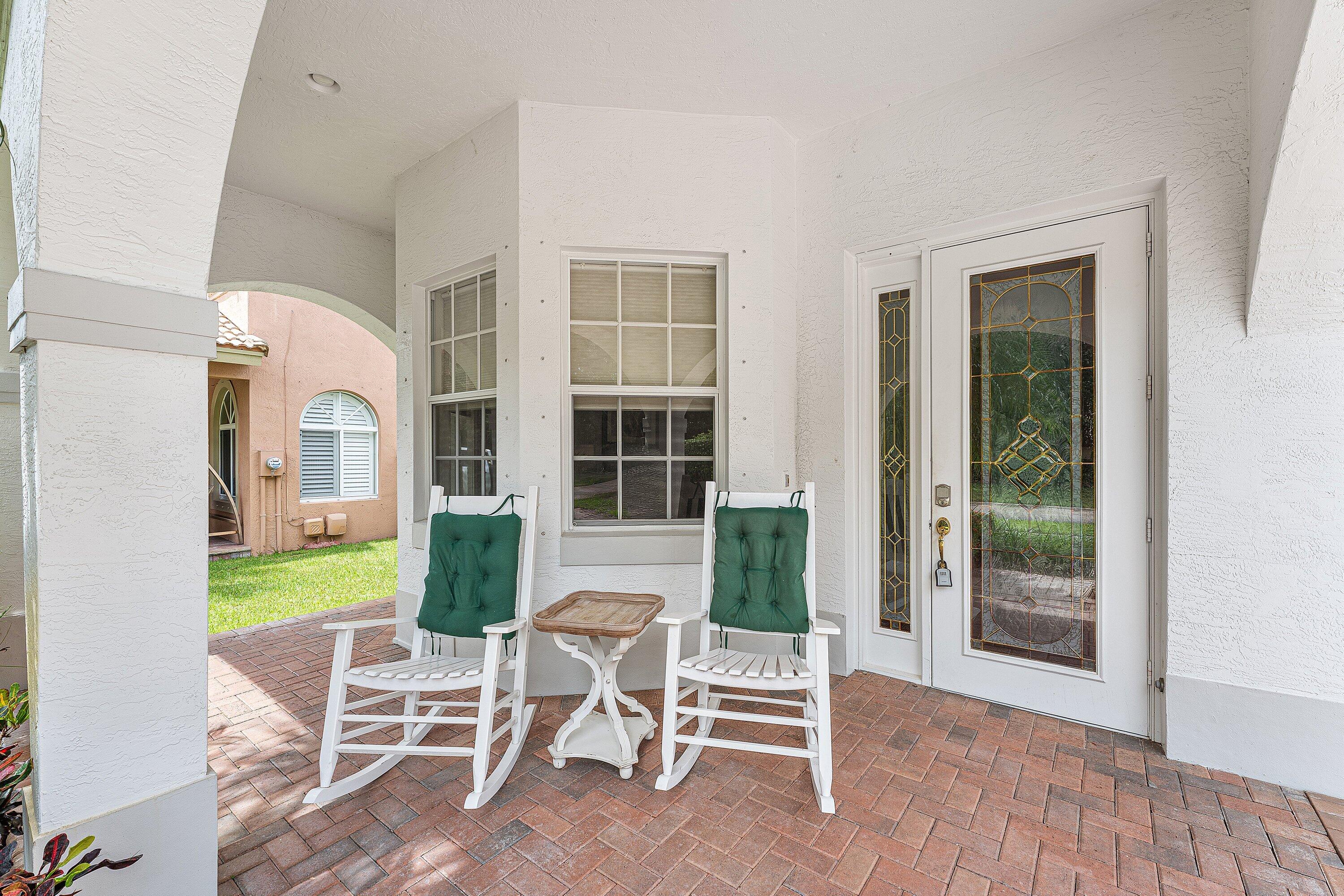 Properties 310 VENICE Boulevard 310