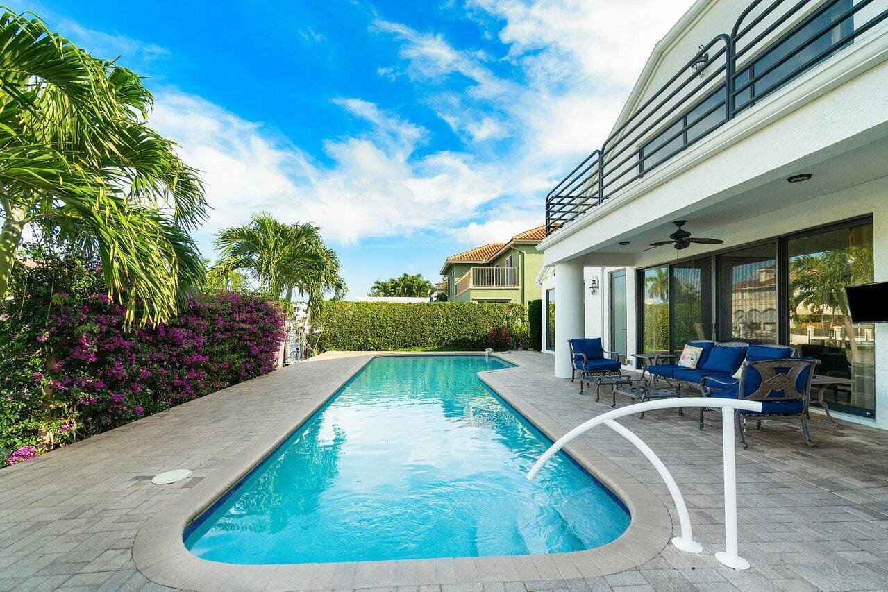 TROPIC ISLE 3RD SEC - Residential