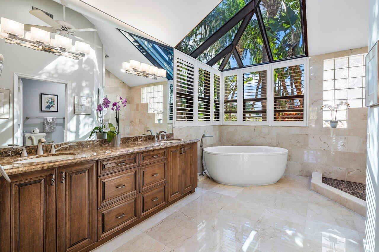 TROPIC ISLE 3RD SEC - Residential