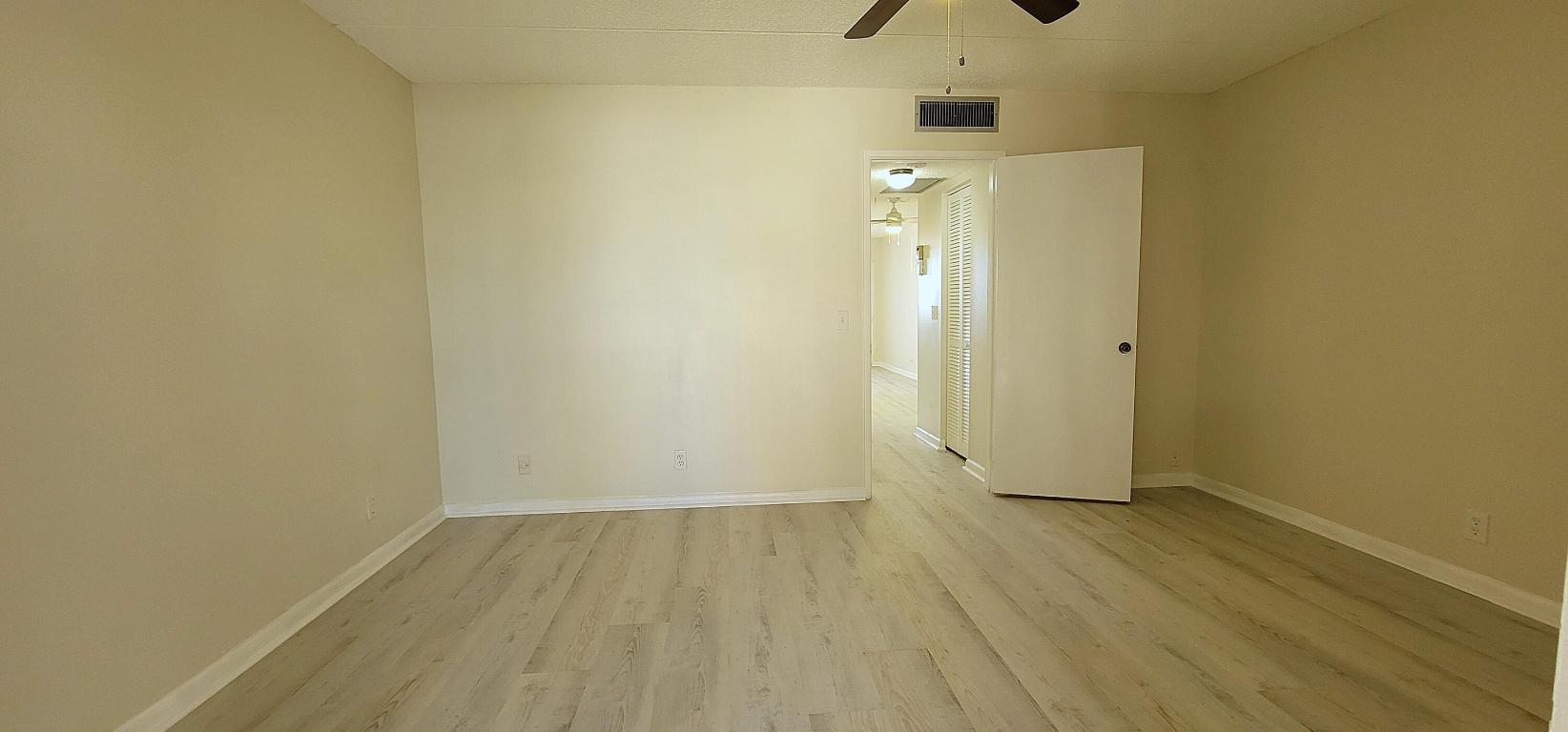 VILLAGE GREEN SUSSEX CONDO - Residential Lease