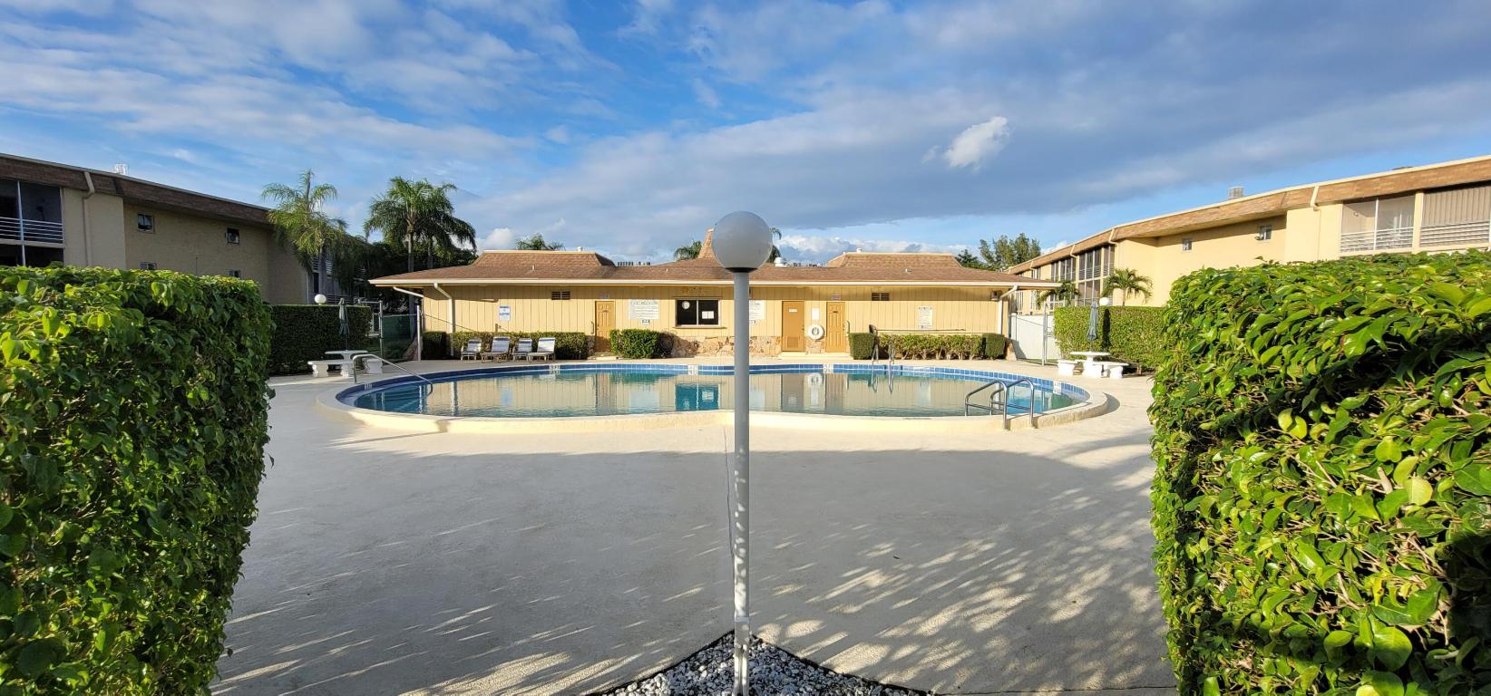 VILLAGE GREEN SUSSEX CONDO - Residential Lease